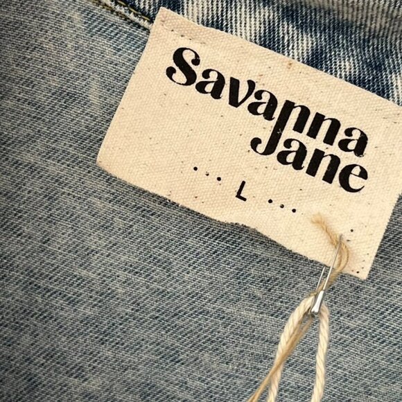 Savana Jane Woman's Light Wash Denim Jacket Sz Lr - Picture 4 of 9